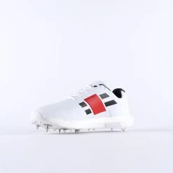 GRAY-NICOLLS Gray Nicolls Revo Pro 1.0 Cricket Spike - Junior 5 GRAY-NICOLLS Gray Nicolls Revo Pro 1.0 Cricket Spike - Junior -GRAY-NICOLLS Shop CSAA22CricketShoesRevoPro1.0ShoeSpike InstepFront e3a26ea2 29f3 4e53 a434 0f023c1ac393