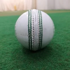 Hunts County League Special (White) Cricket Ball 3 Hunts County League Special (White) Cricket Ball -GRAY-NICOLLS Shop LS WHITE2