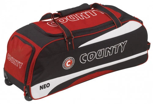 Hunts County Neo Wheelie Cricket Bag 3 Hunts County Neo Wheelie Cricket Bag - Image 3